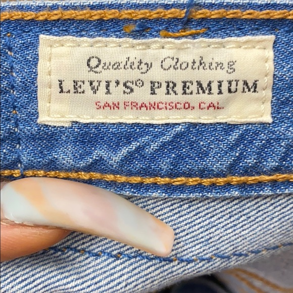 501 distressed Levi’s - Picture 8 of 8